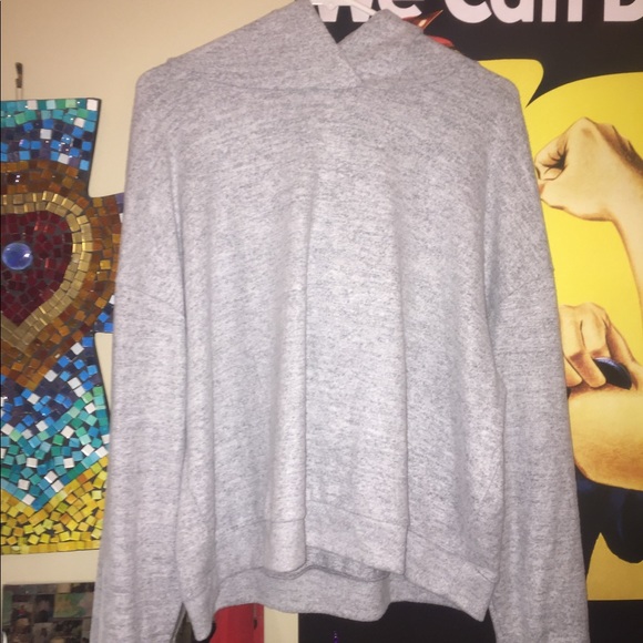 Grey hooded pullover - Picture 2 of 3